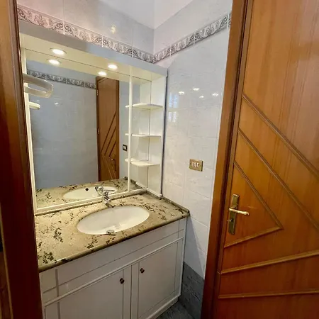 דירה Casa La Quercia *