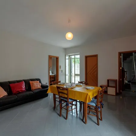 Casa La Quercia Корильяно-д'Отранто